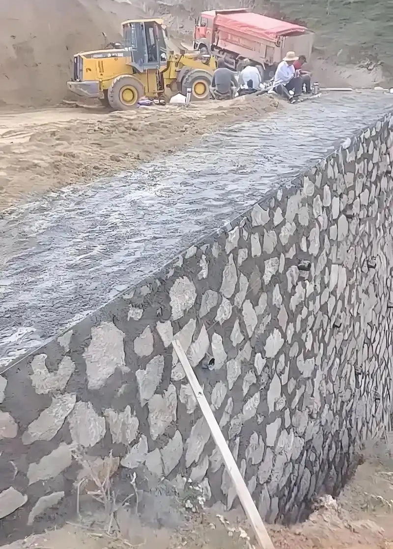 郑州管城回族区边坡加固